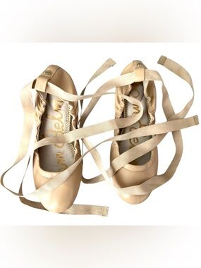 Sam Edelman Nude Beige Ballet Flats with Ankle Wraps